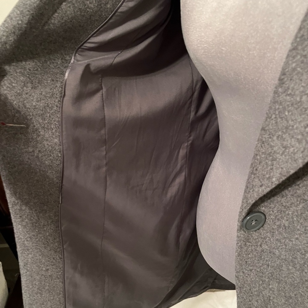 Wool coat - Picture 7 of 10